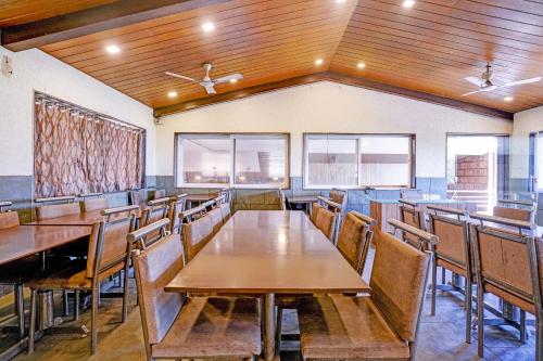 مطعم, Super Townhouse Mahabaleshwar Formerly Shiva's Valley in Metgutad