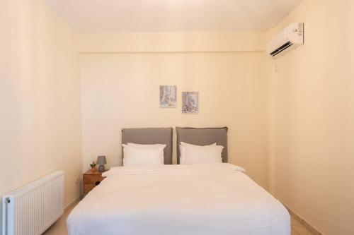 3BR Private House with 3 Bathrooms & Amazing Balcony - image 5