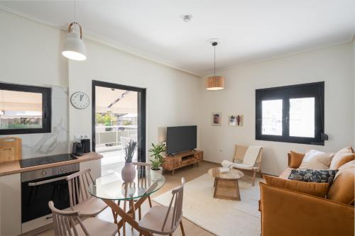 1BR Cozy Apt Near Metro with Huge Balcony &City View - image 3
