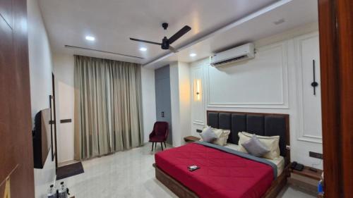 New Kanha Hotel in باوري