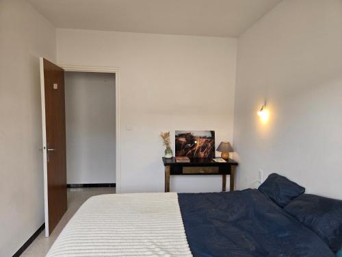 Chambre privee dans charmante maison cosy PISCINE in Alco