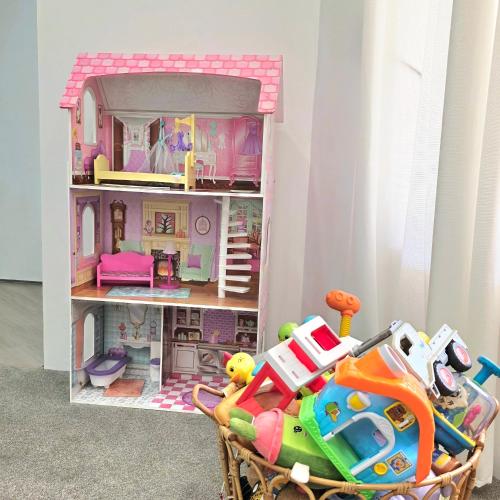 Spacious Home Located Near Airport & City in Maddington