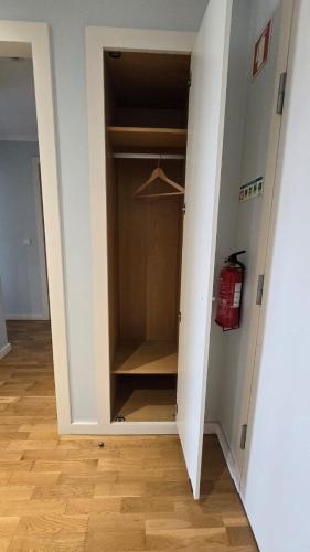 City Living 1BR in Expo Center, Lisbon (photo 11)