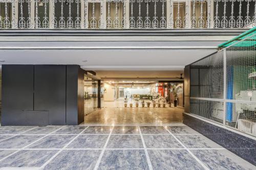 Lối vào, Super Townhouse Oak Udyog Vihar in New Delhi and NCR