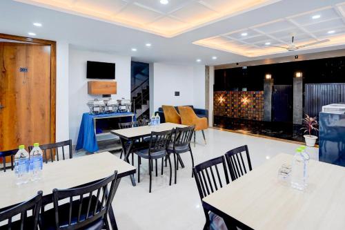 Super Townhouse Sector 143B Noida photo 3