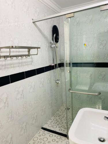 J Guesthouse and Restaurant in Sangkat Boeng Tumpun