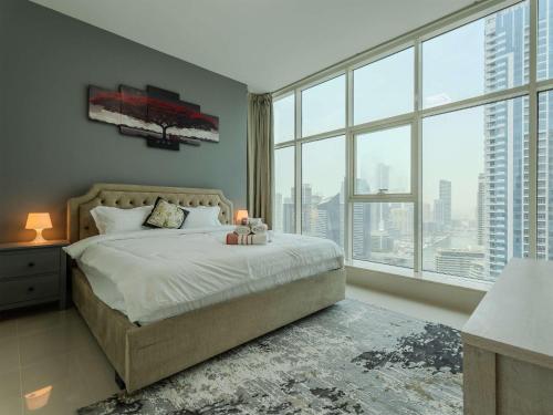 Continental Tower Stylish 2BR and Private Hot Tub, Dubai (photo 6)