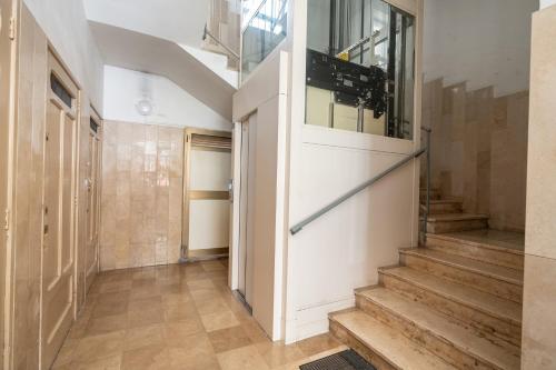 Létesítmények, GuestHost - Roomy Apartment in Bisceglie in Bisceglie