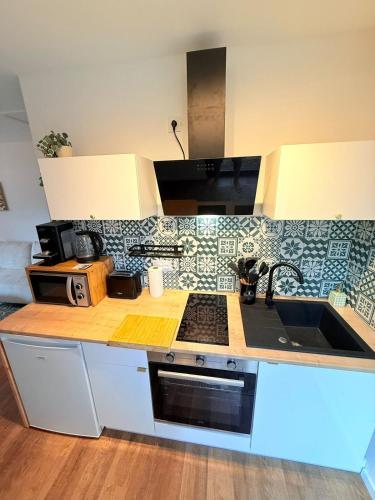 Studio with private spa, close to golf and lake in Roanne