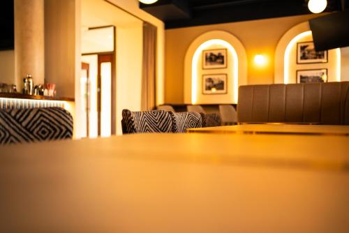 The Village Hotel Douglas - صورة 4