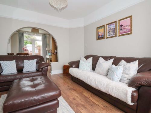 Sea View House - image 14