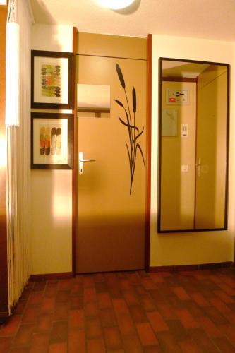 Swiss Chalet Style, Zürich (photo 8)