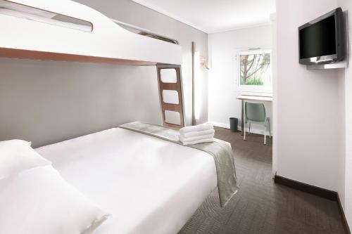 Facilities, SUN1 O.R.TAMBO in Germiston