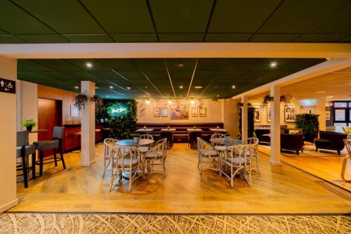 ผับ/เลาจน์, Ashorne Hill Leamington Spa in วาร์วิคก์ไชร์