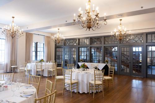 The Mimslyn Inn in ลูเรย์ (VA)