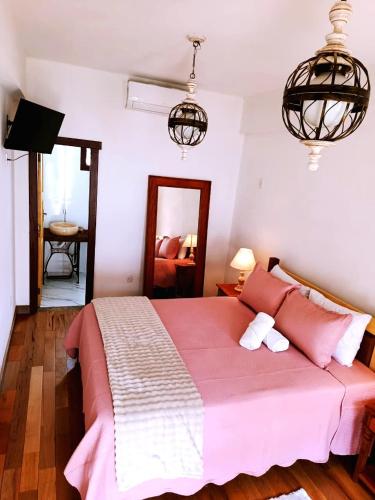 3 bedrooms, 3 beds
