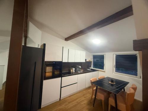virtuve, Ferienwohnung Winterzeit near Interlaken Thun Spiez Kandersteg in Wimmis