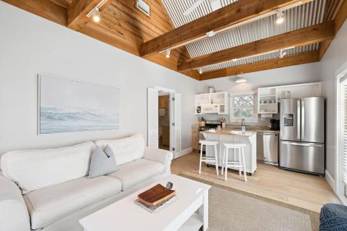 90 N Cartagena Carriage House by 30A Escapes - image 3