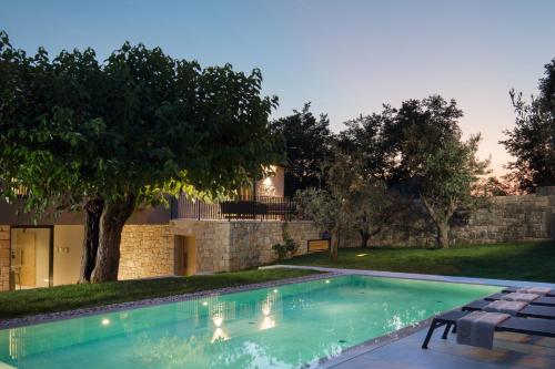 Villa Melon with private pool and BBQ near Poreč (Villa Melon with private pool and BBQ near Porec) in Kirmenjak