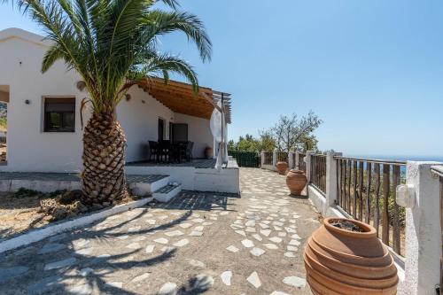 Kastelli retreat in 麥克爾利斯