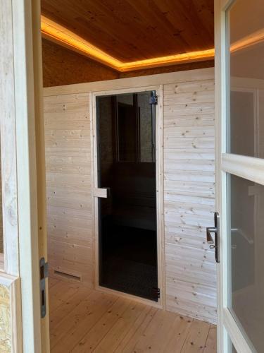 Szauna, Appartement 1er étage dans maison de maître (Appartement 1er etage dans maison de maitre) in Saint Etienne Sous Bailleul