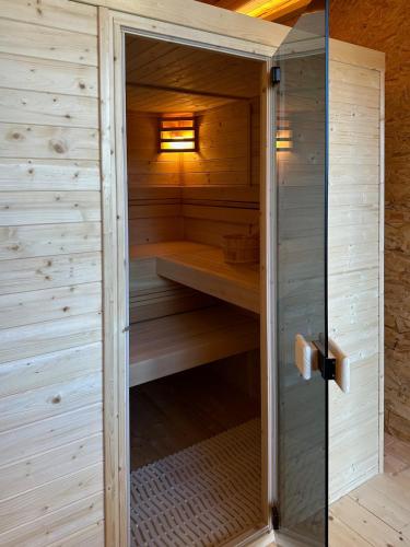 Appartement 1er étage dans maison de maître (Appartement 1er etage dans maison de maitre) in Saint Etienne Sous Bailleul