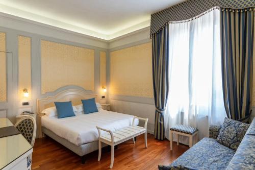 พีเอชไอ โฮเต็ล กานาลกรันเด (PHI Hotel Canalgrande) in โมเดนา