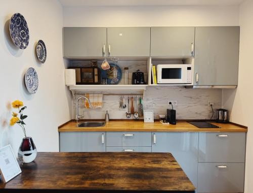 keuken, Blissful Garden Studio in Lourel