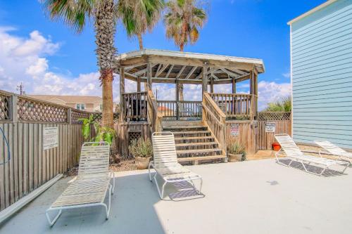 Lylas Beach Getaway in Padre Island, USA