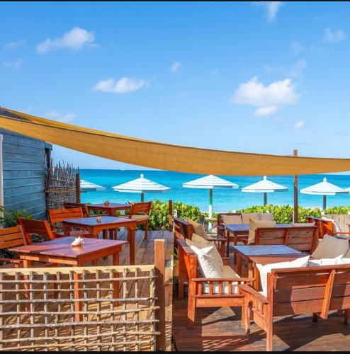 Conch Beach Cabins in סאינט מארי