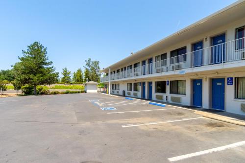 Motel 6-Redding, CA - Central