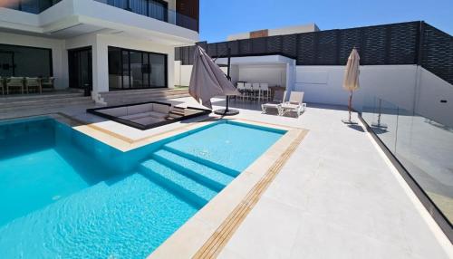 Villa Familia in Mnar