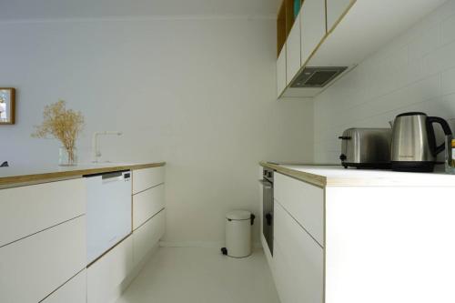 Herne Bay Hidden Gem Steps to Ponsonby and Beaches in เวสต์ ซับเบิร์บ