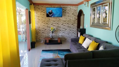 Dona Nida Family Hotel in La Cienaga