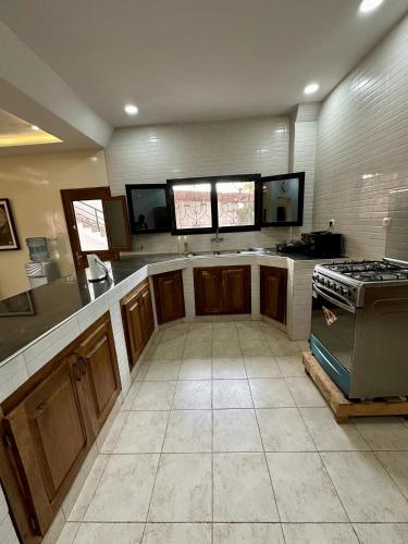 Villa de prestige Ndayann rte de popenguine in Ndayane