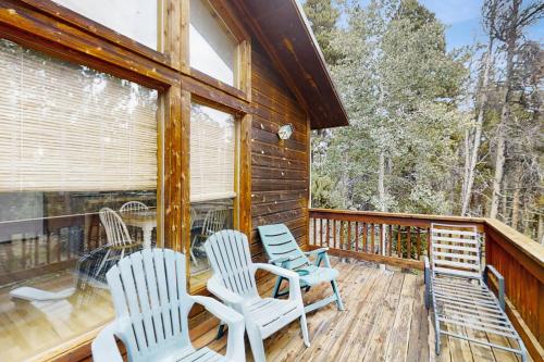 Lucky Bears Lair in Fairplay, USA