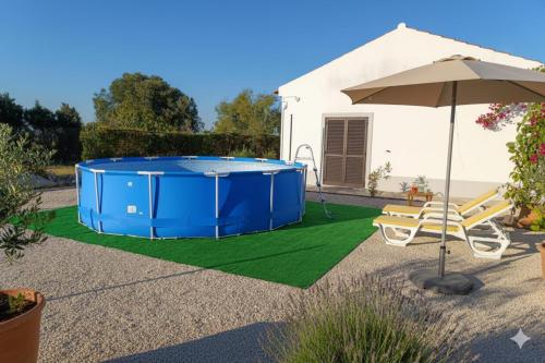 Moradia de Campo Isolada com Piscina a 5km da Praia near Aqualand Algarve