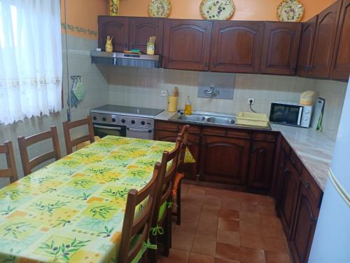 keuken, Maison Familiale proche plage in Espinho