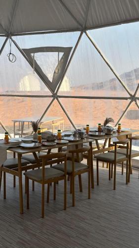 Bubbles Domes Private Cmp in A'Sharqiyah Sands (Wahiba)