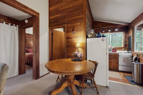 Moss & Moon Cottage, Langley (zdjęcie 8)