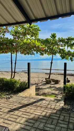 Kilátás, Malibu beach in Turbo