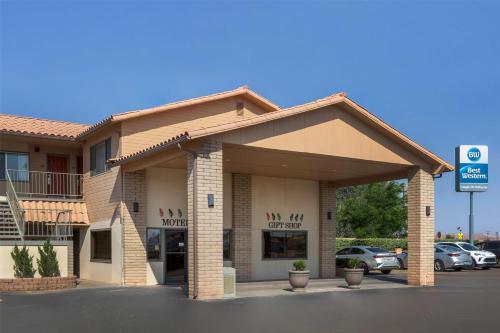 Best Western Canyon De Chelly Inn - image 7