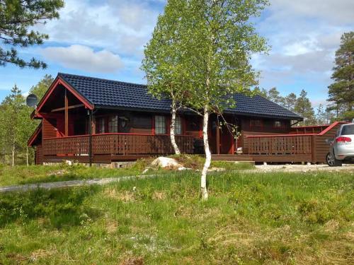 Зовнішній вигляд готелю, Renovated Cabin By Lake Djupedal in Бігстад