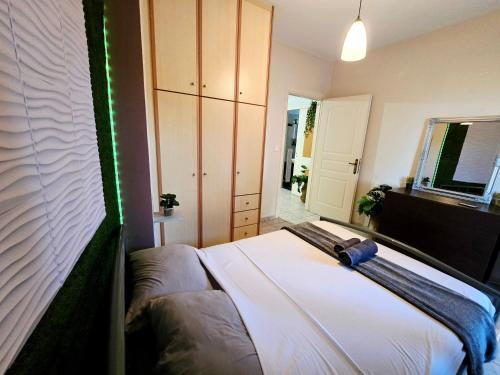 The Green studio - Garden view in Lamia