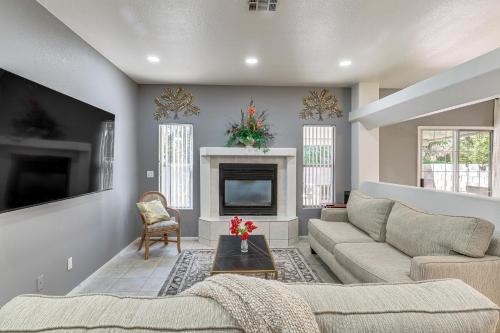 4 Mi to Las Vegas Strip Home with Covered Patio!, Las Vegas (foto 4)