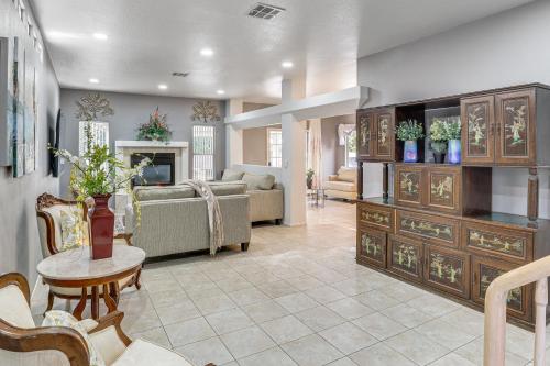 4 Mi to Las Vegas Strip Home with Covered Patio!, Las Vegas (foto 6)