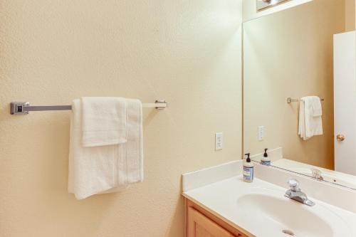 4 Mi to Las Vegas Strip Home with Covered Patio!, Las Vegas (foto 10)