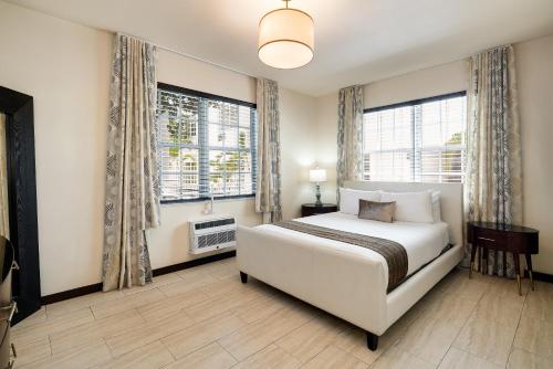 2 bedrooms, 3 beds