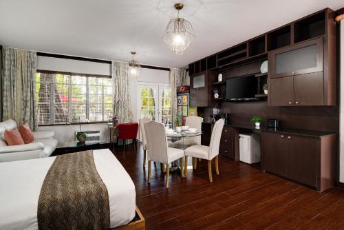 Tradewinds Apartment Hotel Miami Beach - image 8