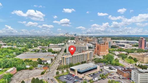 Stay in Cleveland mins to Cleveland Clinic, Hospitals, Museum, Universities & Downtown, Cleveland (photo 5)